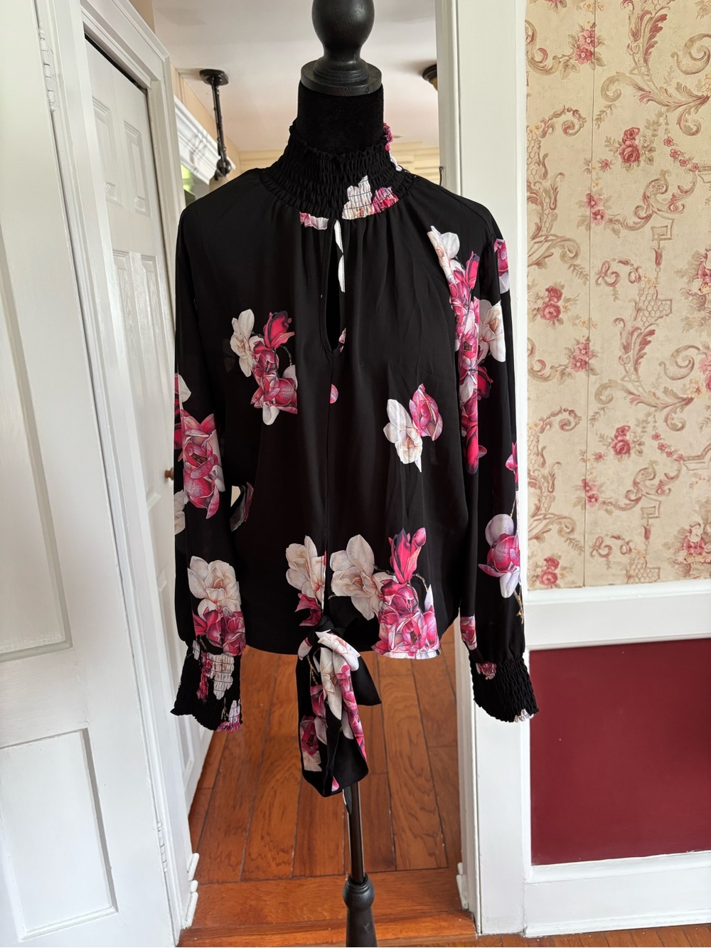 Floral Tie-Hem High-Neck Women's Top - Black with Pink & White Floral